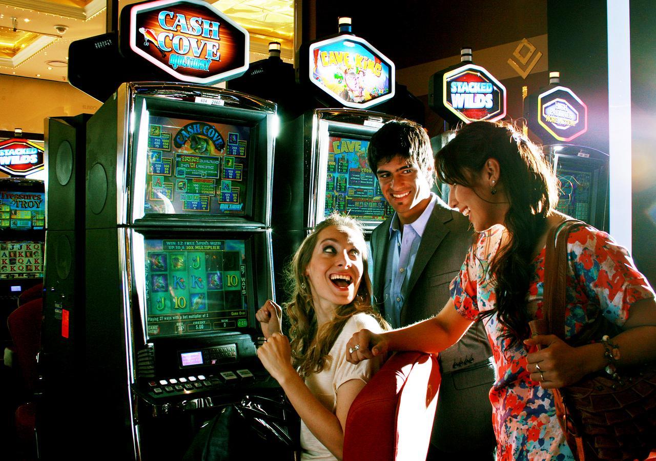 Hotel Y Casino Del Rio - General Roca Dış mekan fotoğraf