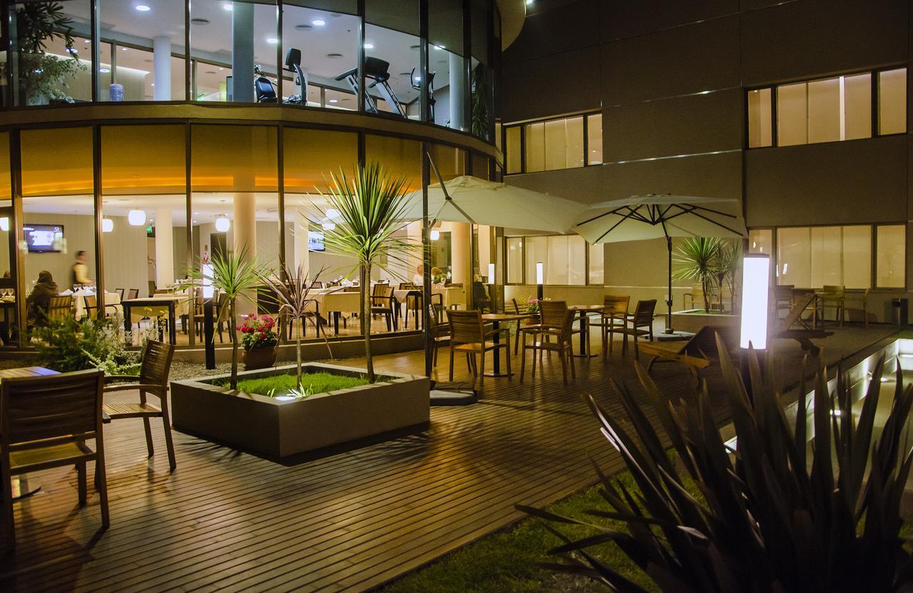 Hotel Y Casino Del Rio - General Roca Dış mekan fotoğraf