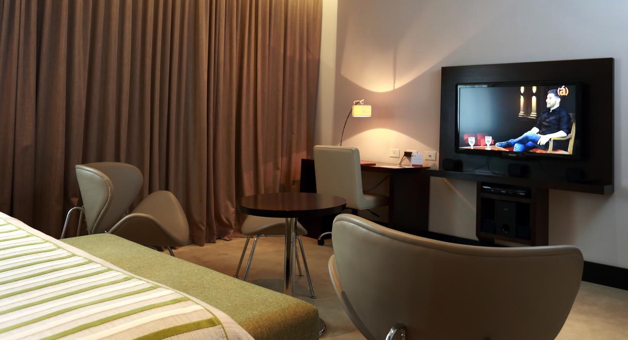 Hotel Y Casino Del Rio - General Roca Dış mekan fotoğraf